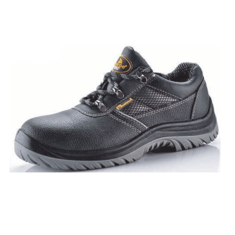 Distributor of Safetoe Best Run Low Ankle Safety Shoes in UAE