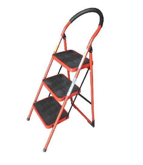Distributor of 3 Step Foldable Household Ladder in UAE